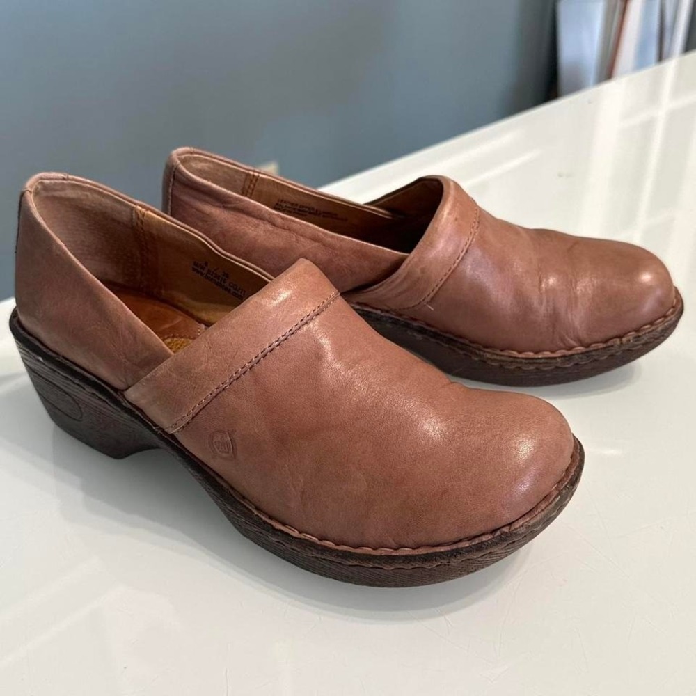 Born Leather Clogs –‎ Brown Slip-On Heels | Size 8